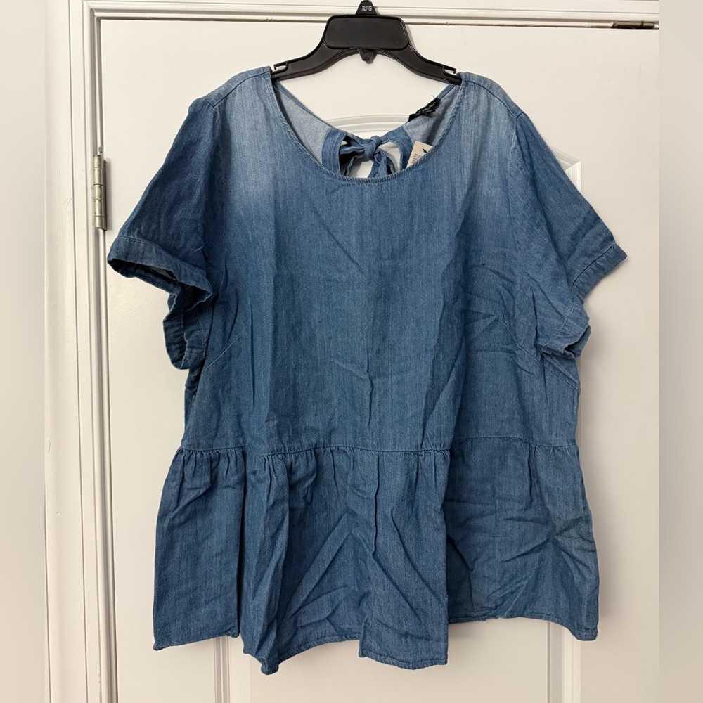 Lane Bryant short sleeve double bow blue denim chambray style top NWT - Picture 1 of 7